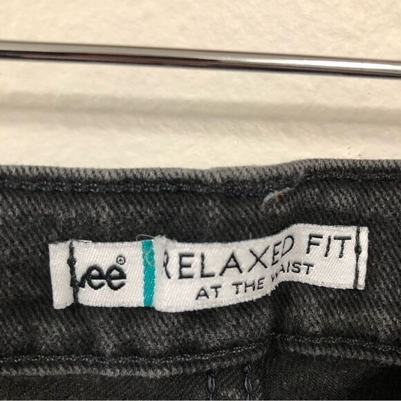 Lee Relaxed Fit Women's Black Cropped Straight Leg Jeans size 16 - Picture 3 of 8